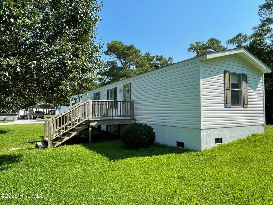 108 Conch Court, Gloucester, NC 28528 - Image #2