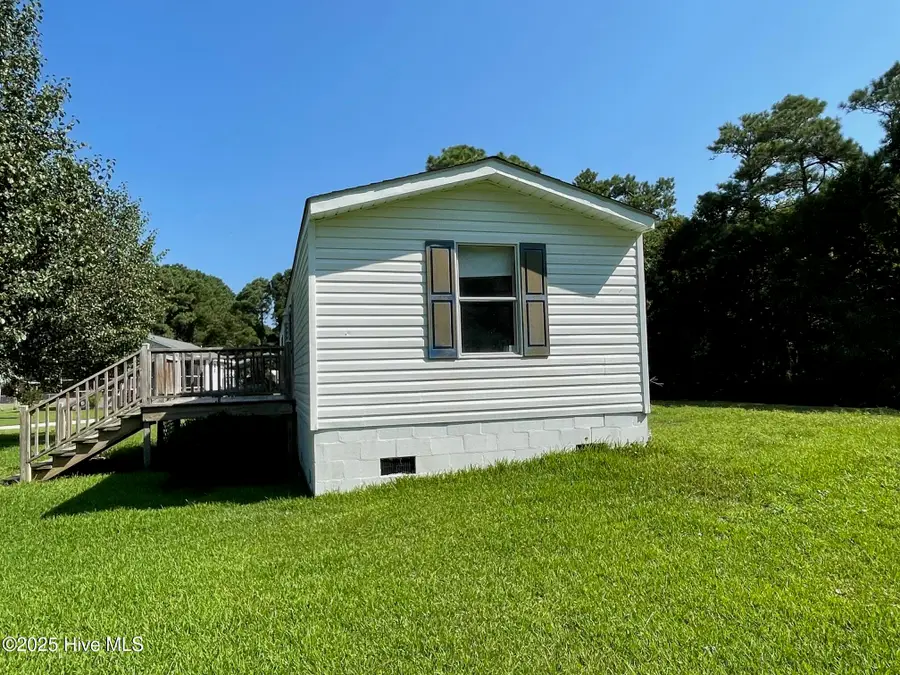 108 Conch Court, Gloucester, NC 28528 - Image #3