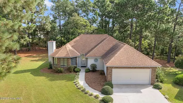 104 Pinnacle Court, West End, NC 27376