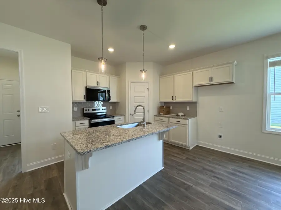 130 W Saltgrass Lane, Smithfield, NC 27577 - Image #3