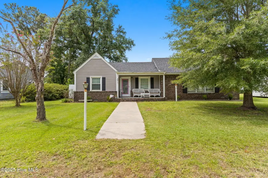 103 Woodrow Street, Tabor City, NC 28463 - Image #2