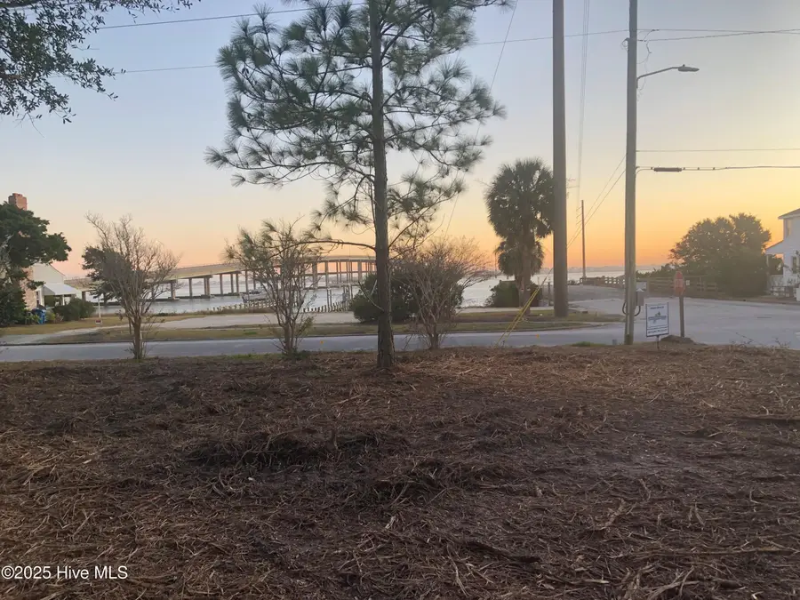 2310 Evans Street, Morehead City, NC 28557 - Image #2