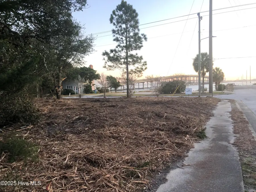 2310 Evans Street, Morehead City, NC 28557 - Image #3