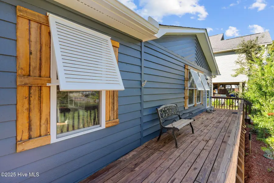 211 NE 55th Street, Oak Island, NC 28465 - Image #2