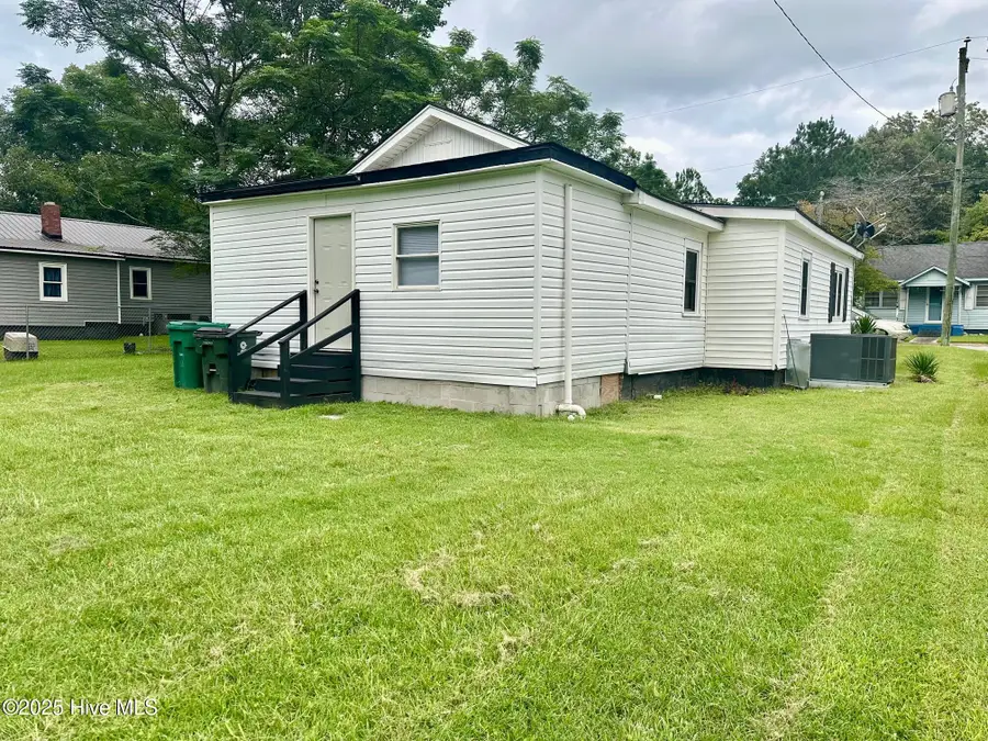 118 Hill Street, Williamston, NC 27892 - Image #3