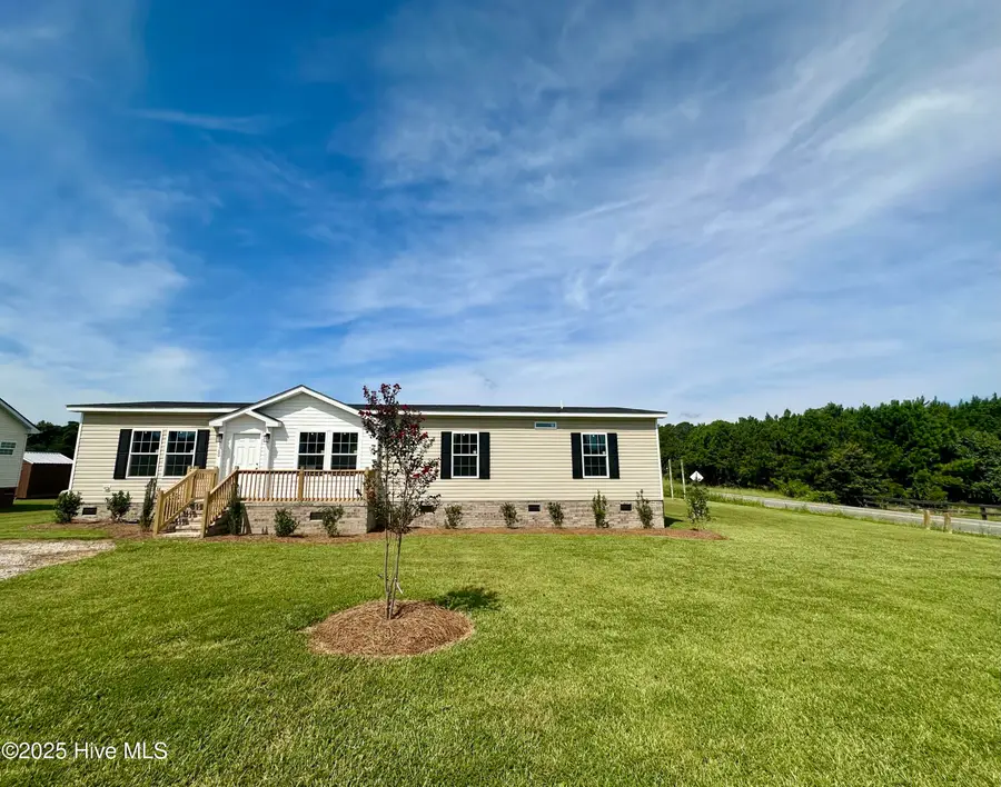 100 Cottonwood Court, Kenly, NC 27542 - Image #2