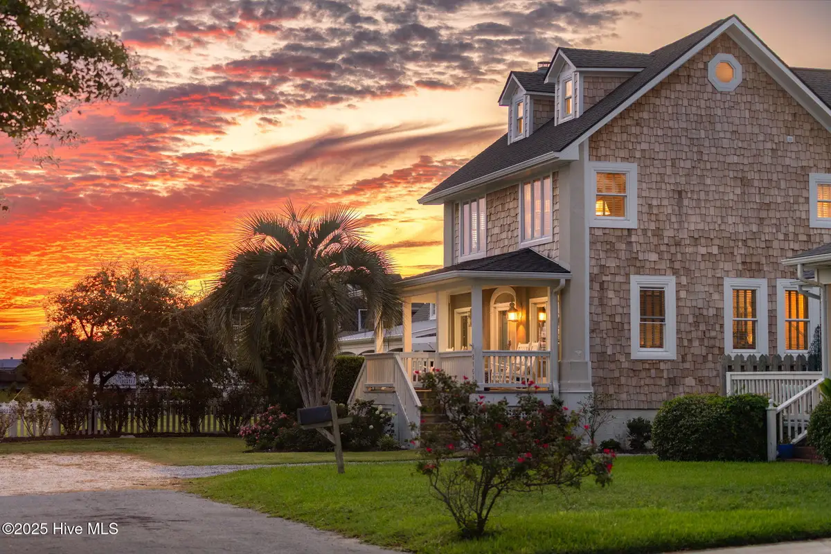 2108 Shepard Street, Morehead City, NC 28557 - Image #1