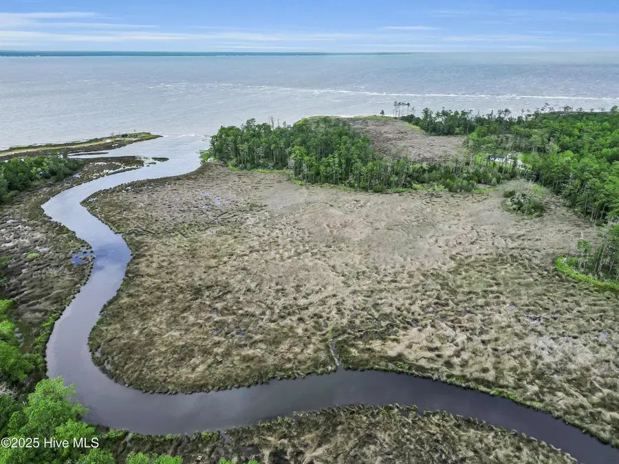 705 Sandy Point Drive, Beaufort, NC 28516 - Image #3