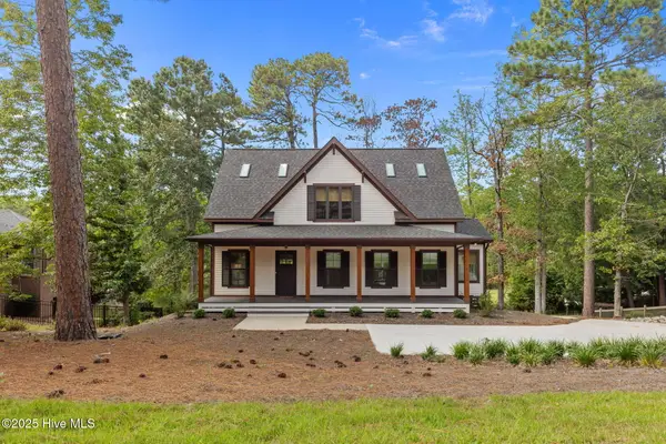 135 Lake Forest Drive Sw, Pinehurst, NC 28374