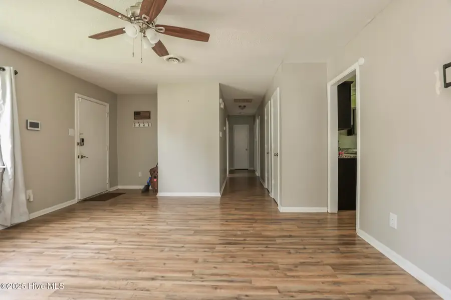 408 Sterling Road, Jacksonville, NC 28546 - Image #2