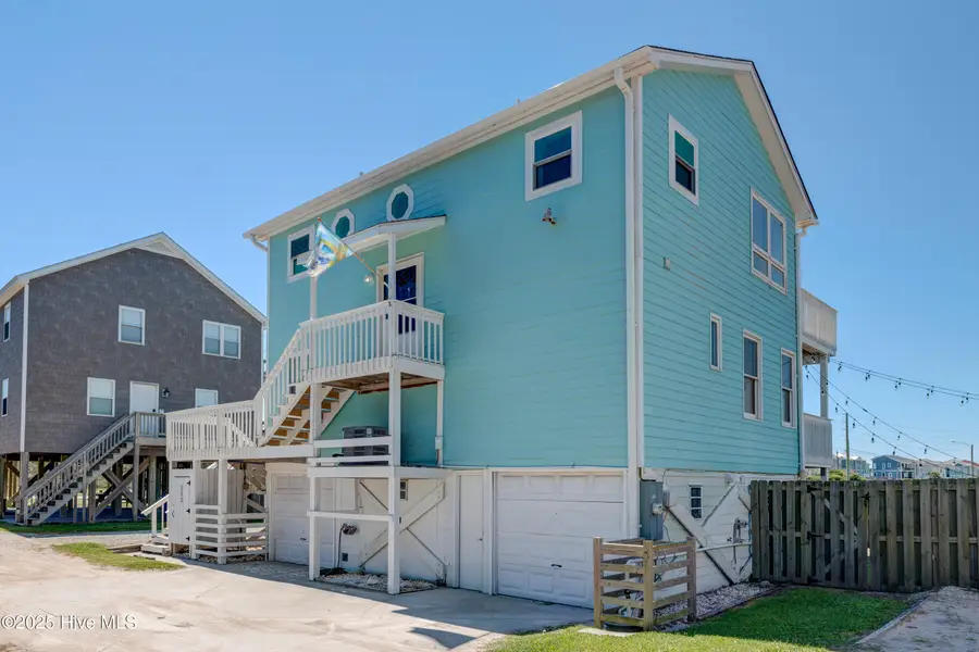111 Summer Place Drive, North Topsail Beach, NC 28460 - Image #3