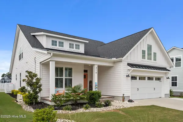 310 Lightning Bug Lane, Holly Ridge, NC 28445