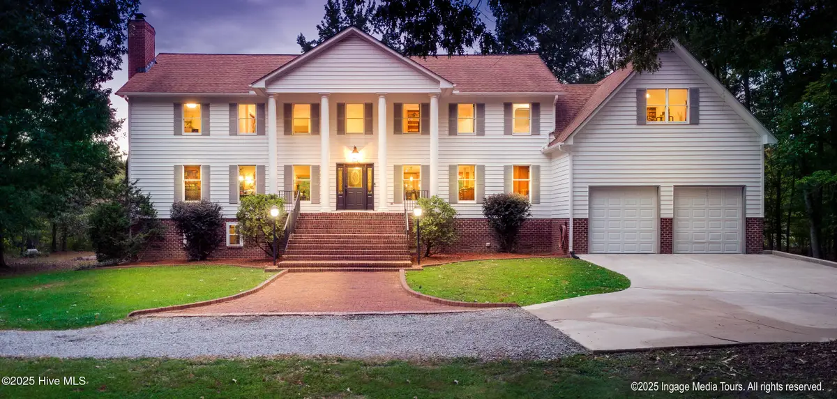 108 Farmington Road, Grimesland, NC 27837 - Image #1