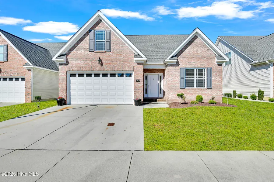 913 Dearborn Court, Winterville, NC 28590 - Image #2