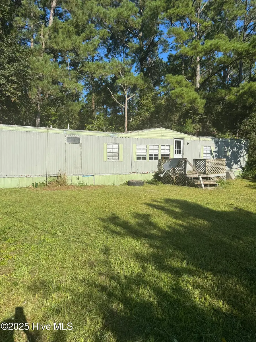 712 Sand Castle Sw, Supply, NC 28462 - Image #2