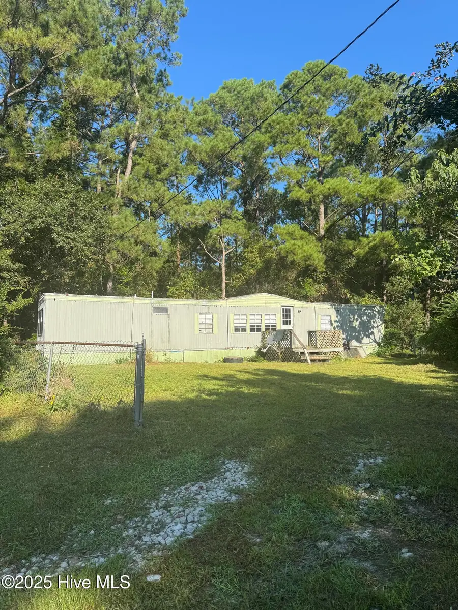 712 Sand Castle Sw, Supply, NC 28462 - Image #3