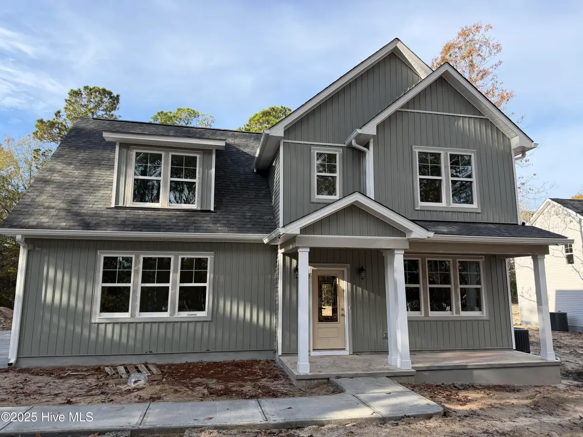 2417 Sunset Harbor Road Se, Bolivia, NC 28422 - Image #1