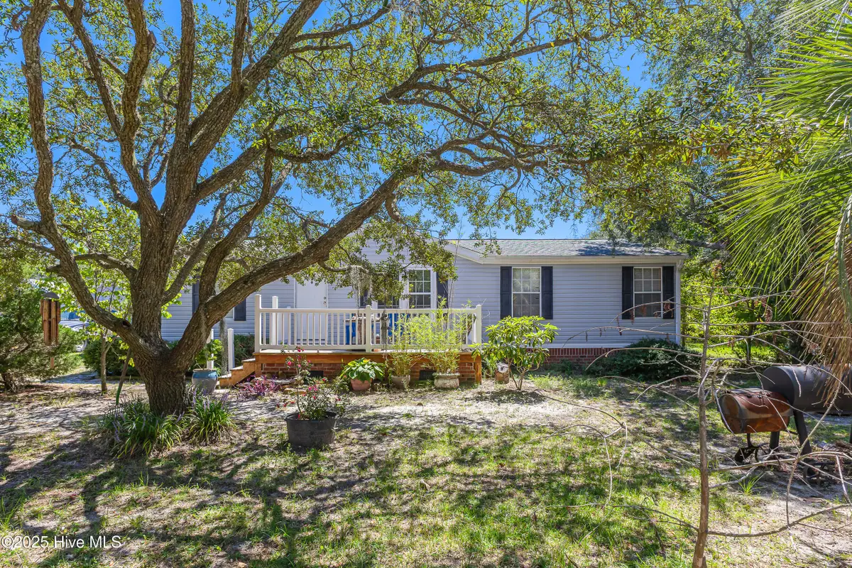 2673 White Street Sw, Supply, NC 28462 - Image #1