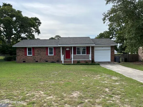 3717 Colonial Cove, Hope Mills, NC 28348