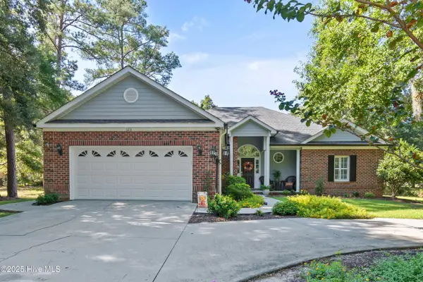 123 Clubhouse Drive Sw, Supply, NC 28462
