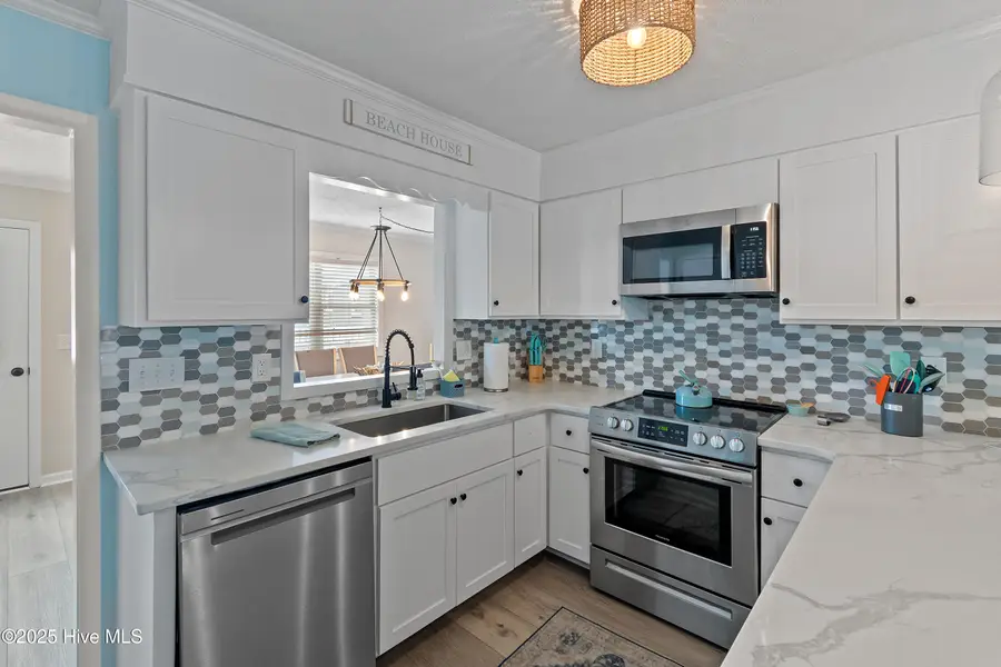 412 33rd Street, Sunset Beach, NC 28468 - Image #3