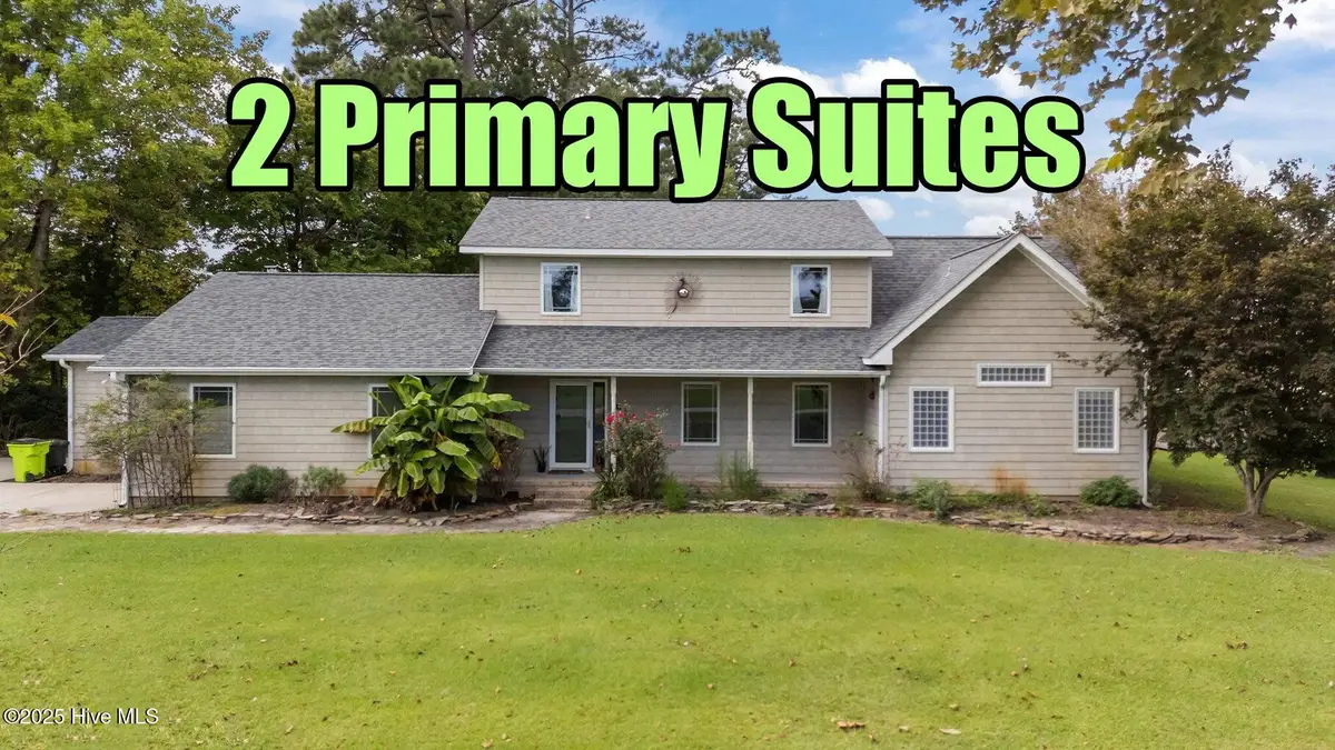 102 Trevino Lane, New Bern, NC 28560 - Image #1