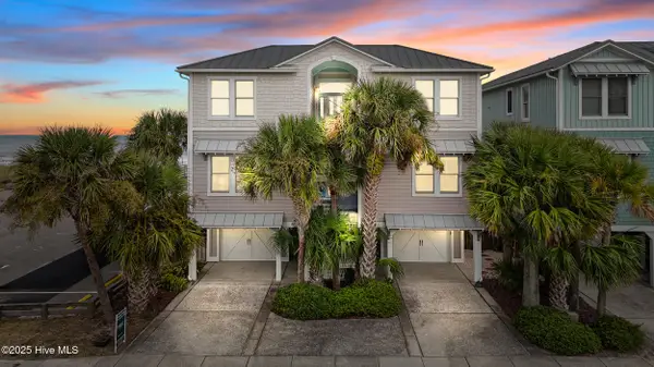 301 Fort Fisher Boulevard S #B, Kure Beach, NC 28449