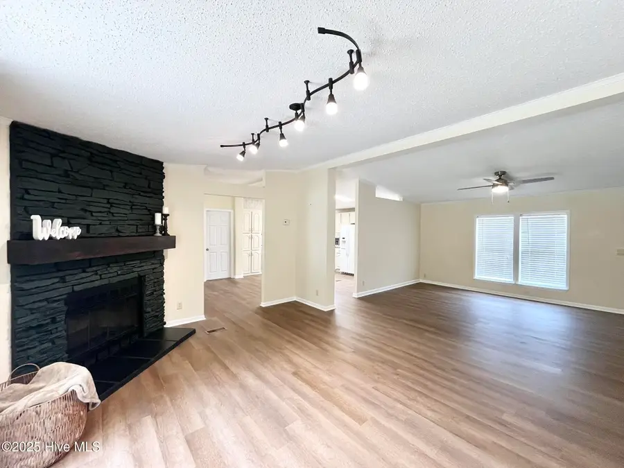 660 King Drive, Hampstead, NC 28443 - Image #2