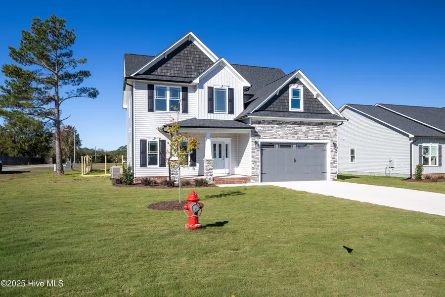 101 Sunny Acres Lane, Clinton, NC 28328 - Image #2