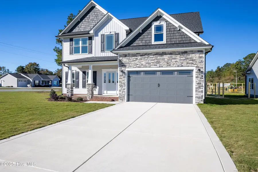 101 Sunny Acres Lane, Clinton, NC 28328 - Image #3