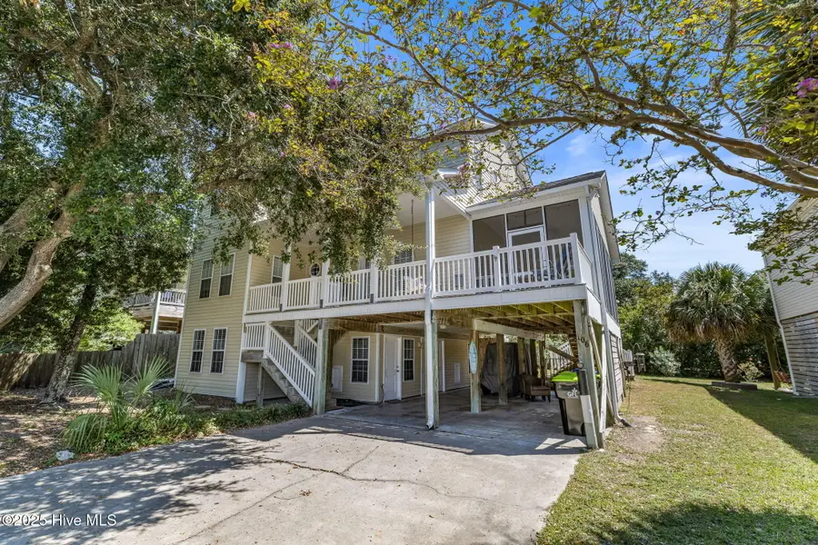 106 SE 44th Street, Oak Island, NC 28465 - Image #2