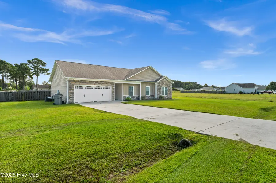 265 Hardison Road, Holly Ridge, NC 28445 - Image #2