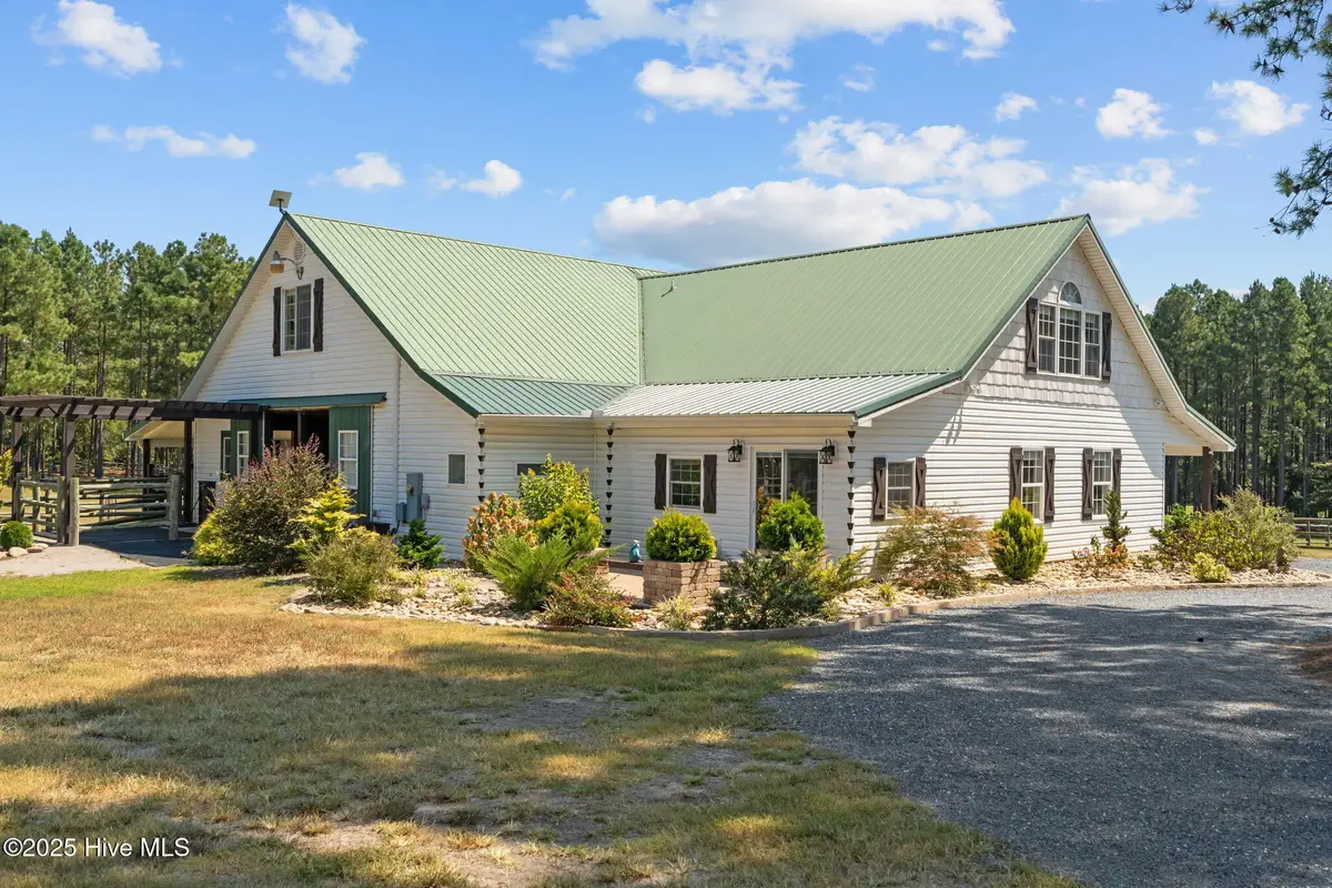 514 Pasture Circle, Aberdeen, NC 28315 - Image #1