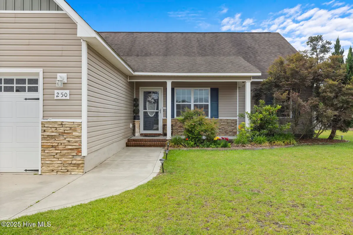 250 Rowland Drive, Richlands, NC 28574 - #1