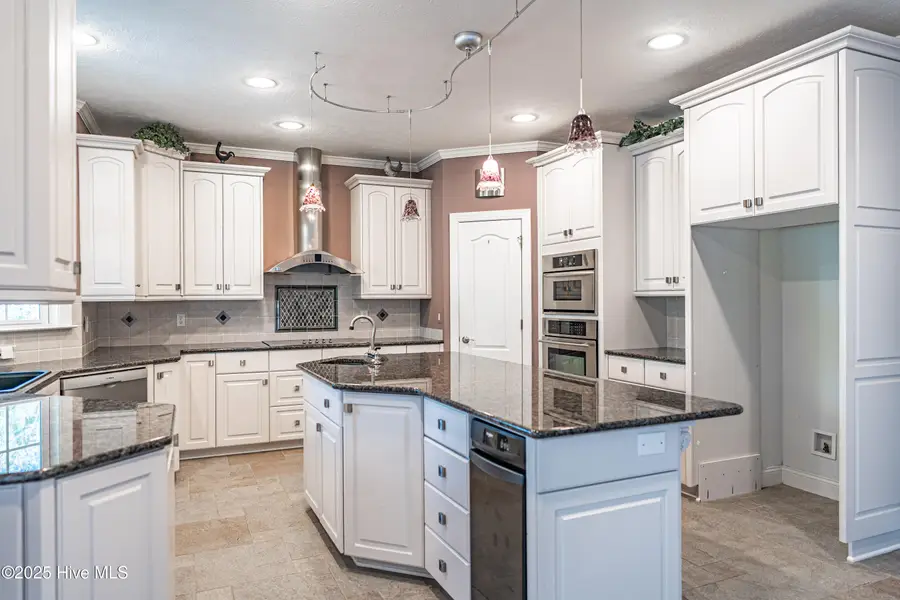 115 Rachels Point, West End, NC 27376 - Image #3