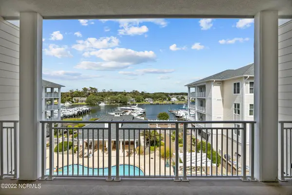 150 Lands End Road #A33, Morehead City, NC 28557