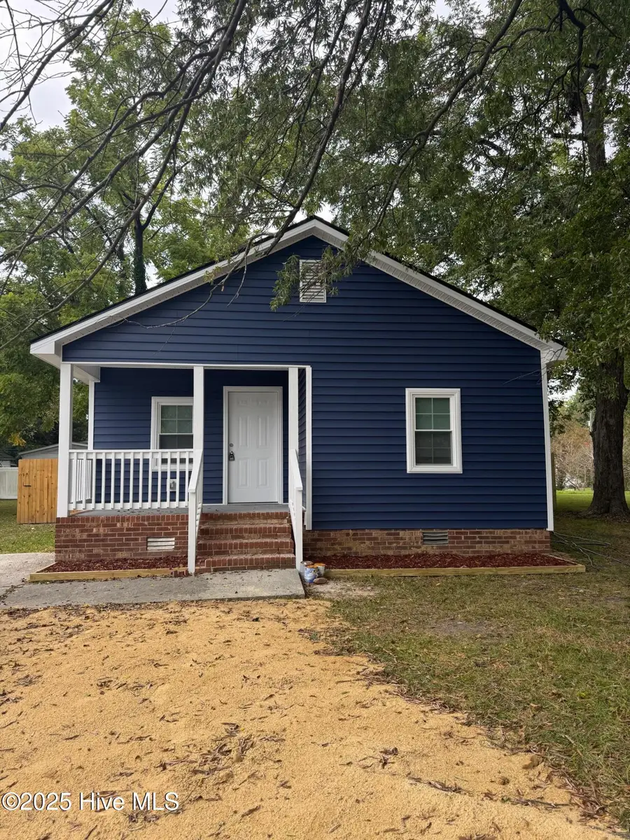 102 Howell Street, Greenville, NC 27834 - Image #3