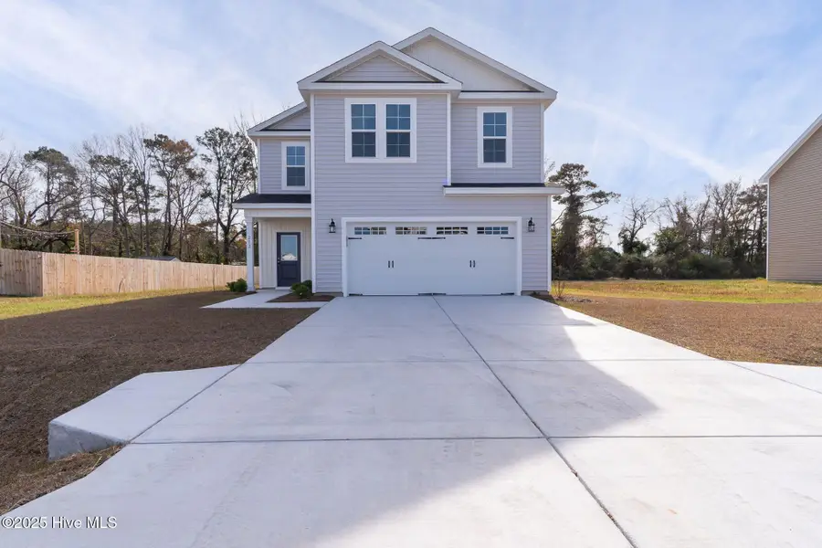 212 Shadow Grass Court, Stella, NC 28582 - Image #2