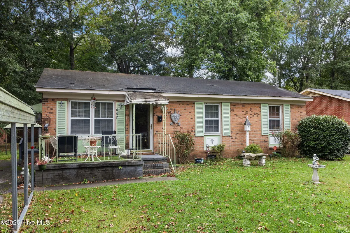 602 Meadows Lane, Kinston, NC 28501 - #1