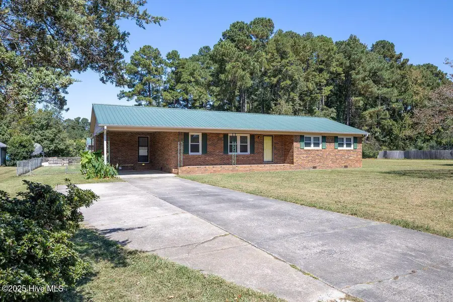 205 Culbreth Street, Roseboro, NC 28382 - Image #2