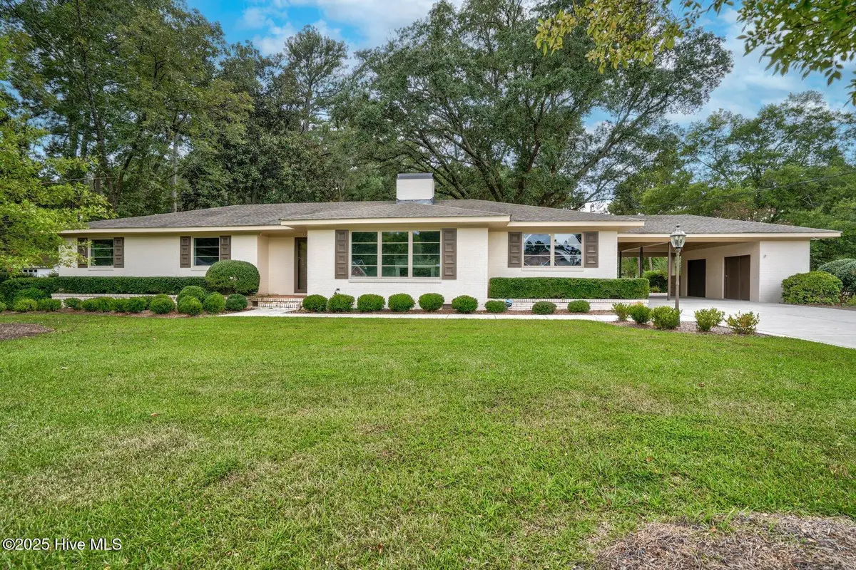 509 W Nash Street, Elm City, NC 27822 - Image #1