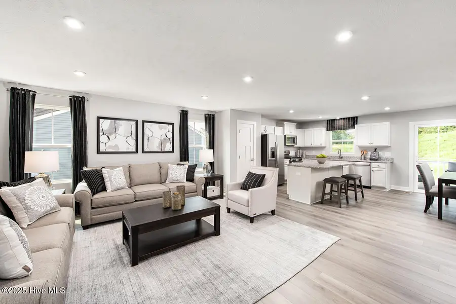 4089 Farmfield Drive, Navassa, NC 28451 - Image #2