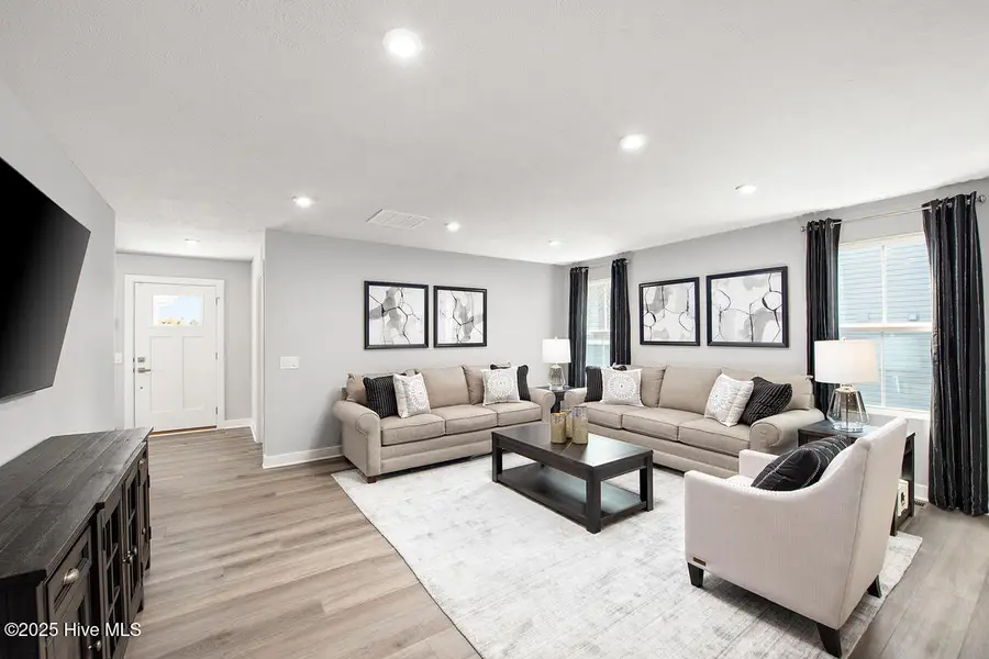 4057 Farmfield Drive, Navassa, NC 28451 - Image #3