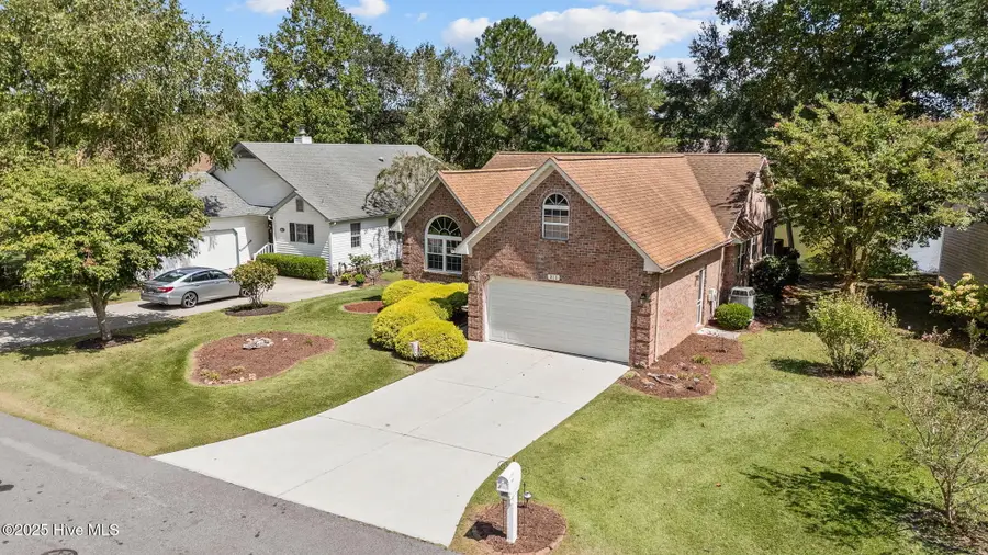311 Lakemere Drive, New Bern, NC 28562 - Image #2