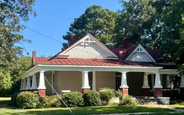 306 E Main Street, Whitakers, NC 27891