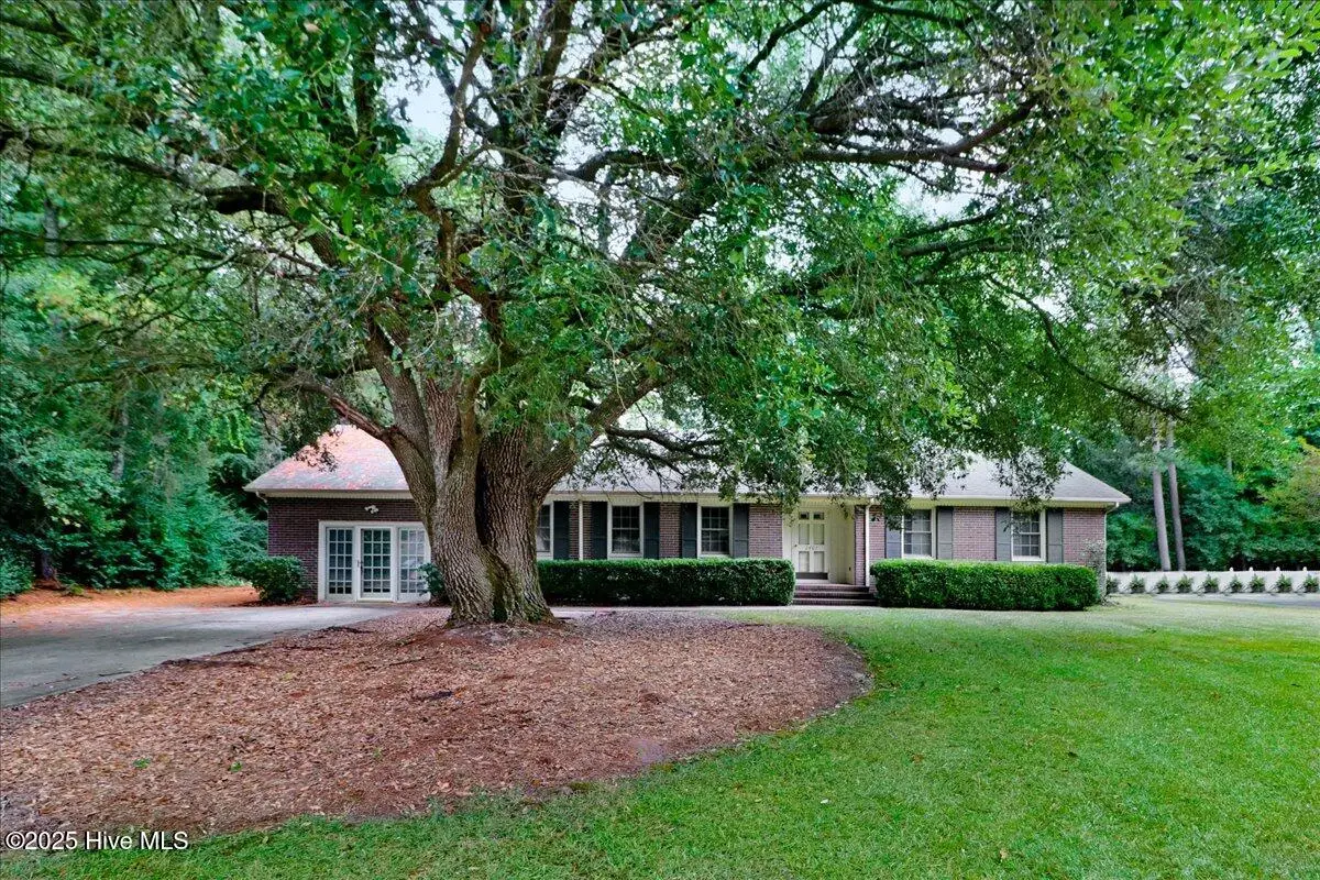 2407 Sparre Drive, Kinston, NC 28504 - Image #1