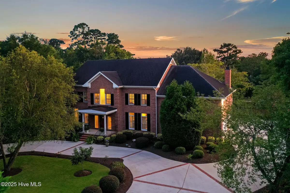 100 Edgewater Lane, Wilmington, NC 28403 - Image #1