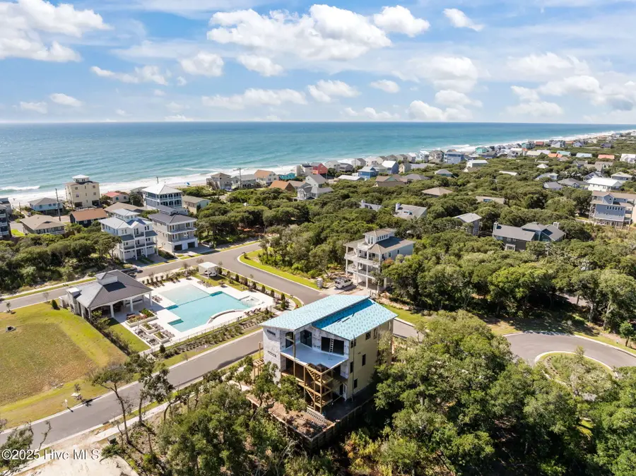 140 Auger Shell Ct, Surf City, NC 28445 - Image #2