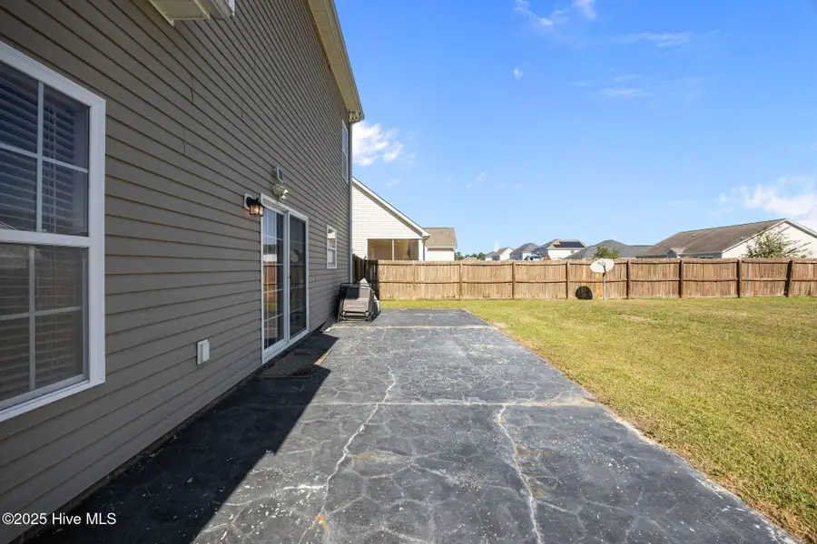 156 Moonstone Court, Jacksonville, NC 28546 - Image #2