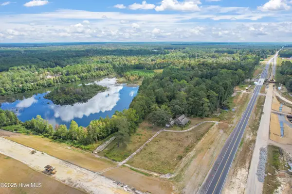 6828 Old Stage Road, Riegelwood, NC 28456